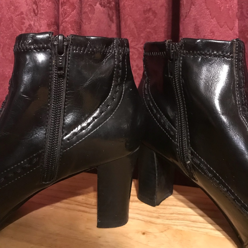 (r)elativity black booties - Picture 3 of 3